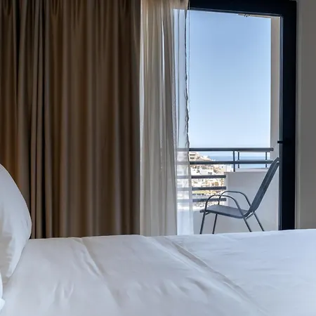 Apartahotel Trinity 